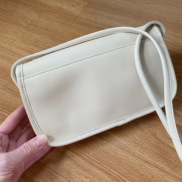 Vintage Coach Dinky Ivory Cream Bone Genuine Leather Crossbody Bag - Picture 10 of 16